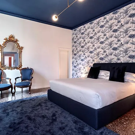 The Arsenal Large Apartman Velence