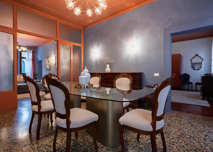 The Arsenal Large Apartamento *